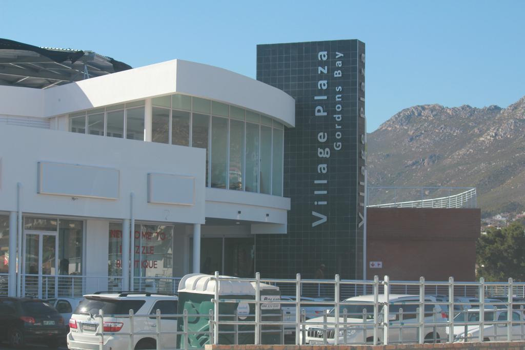 Merci Pére Gordonʼs Bay Esterno foto